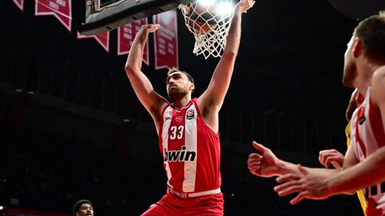 Ολυμπιακος: Διάσειση ο Μιλουτίνοφ, αμφίβολος εν όψει Εφές!