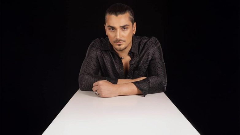 Ο Λευτέρης Κρίκης κάθε Πέμπτη στο «Ethos»