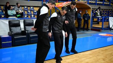 Αναβλήθηκε το Περιστέρι-Σαραγόσα: Έσταζε η οροφή του κλειστού «Ανδρέας Παπανδρέου»