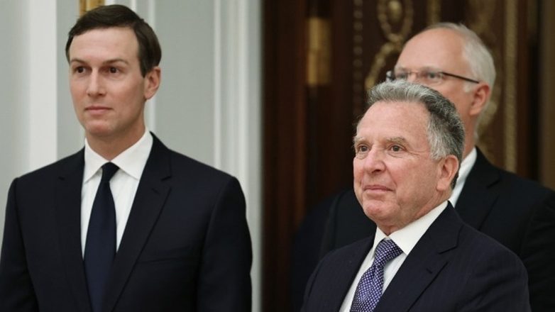 Γουίτκοφ και Κούσνερ έφθασαν στη Μόσχα για συνομιλίες με τον Πούτιν Γουίτκοφ και Κούσνερ έφθασαν στη Μόσχα για συνομιλίες με τον Πούτιν