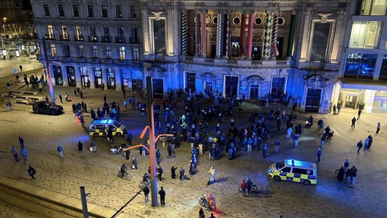 Βέλγιο: Έξι άνθρωποι μαχαιρώθηκαν σε διαδήλωση Κούρδων στην Αμβέρσα Βέλγιο: Έξι άνθρωποι μαχαιρώθηκαν σε διαδήλωση Κούρδων στην Αμβέρσα