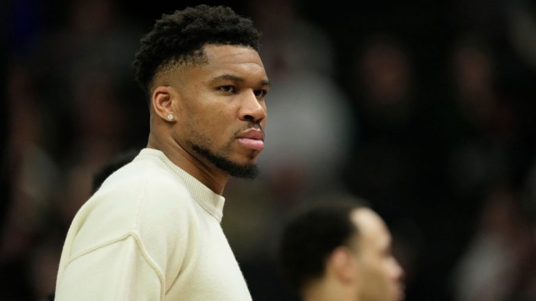 Αντετοκούνμπο: «Δεν παίζουμε ενωμένοι»