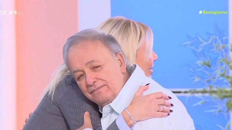 «Πόσο όμορφη όταν θυμώνεις»: Η απάντηση του Μικρούτσικου στο χθεσινό ξέσπασμα της Φαίης Σκορδά