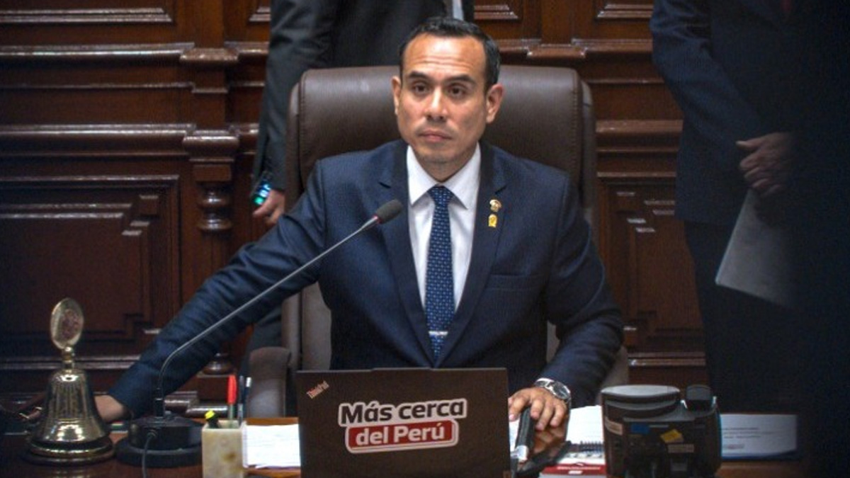 Περού: Ο προσωρινός πρόεδρος δηλώνει θύμα συνωμοσίας για να εξαναγκαστεί σε παραίτηση