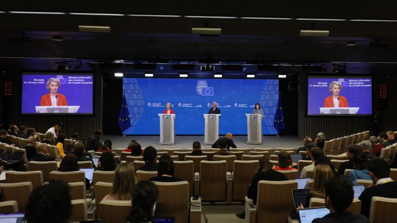 «ΕΕ και ΗΠΑ έχουν κοινό συμφέρον για την ασφάλεια της Αρκτικής, κυρίως μέσω του ΝΑΤΟ» «ΕΕ και ΗΠΑ έχουν κοινό συμφέρον για την ασφάλεια της Αρκτικής, κυρίως μέσω του ΝΑΤΟ»