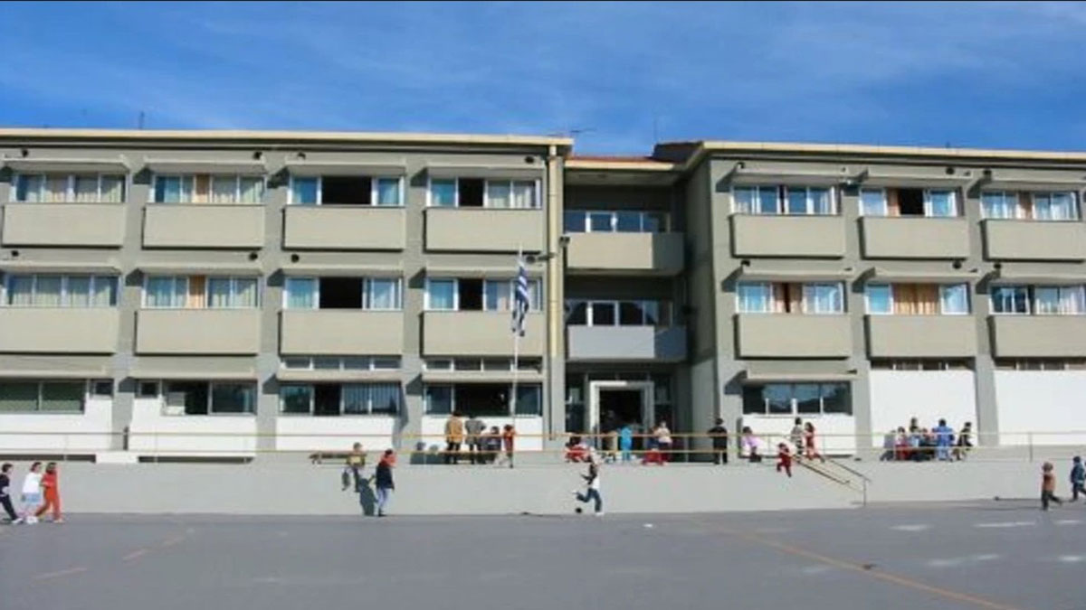 Τραυματίστηκε 14χρονος από βεγγαλικά