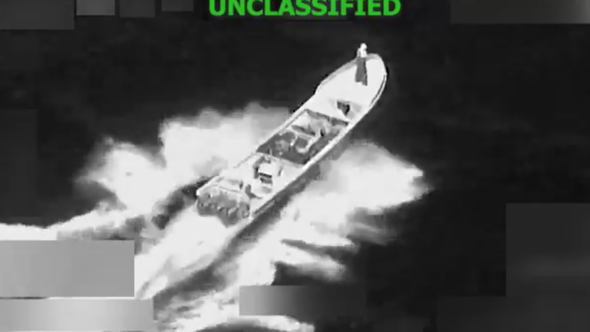 Δύο νεκροί σε αεροπορική επίθεση των ΗΠΑ κατά σκάφους στον Ειρηνικό