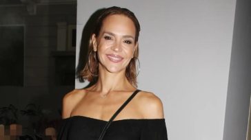 Η Νικολέττα Καρρά πιο σέξι από ποτέ! – Ανέβηκε στον στύλο και έκανε pole dancing