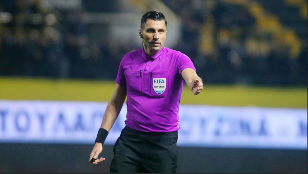 Ρεσιτάλ από τους Έλληνες διαιτητές στο εξωτερικό