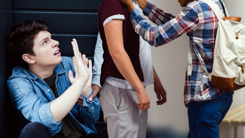 Ξυλοκόπησαν 13χρονο στον Άλιμο – Τον έστειλαν στο νοσοκομείο με σπασμένο ζυγωματικό