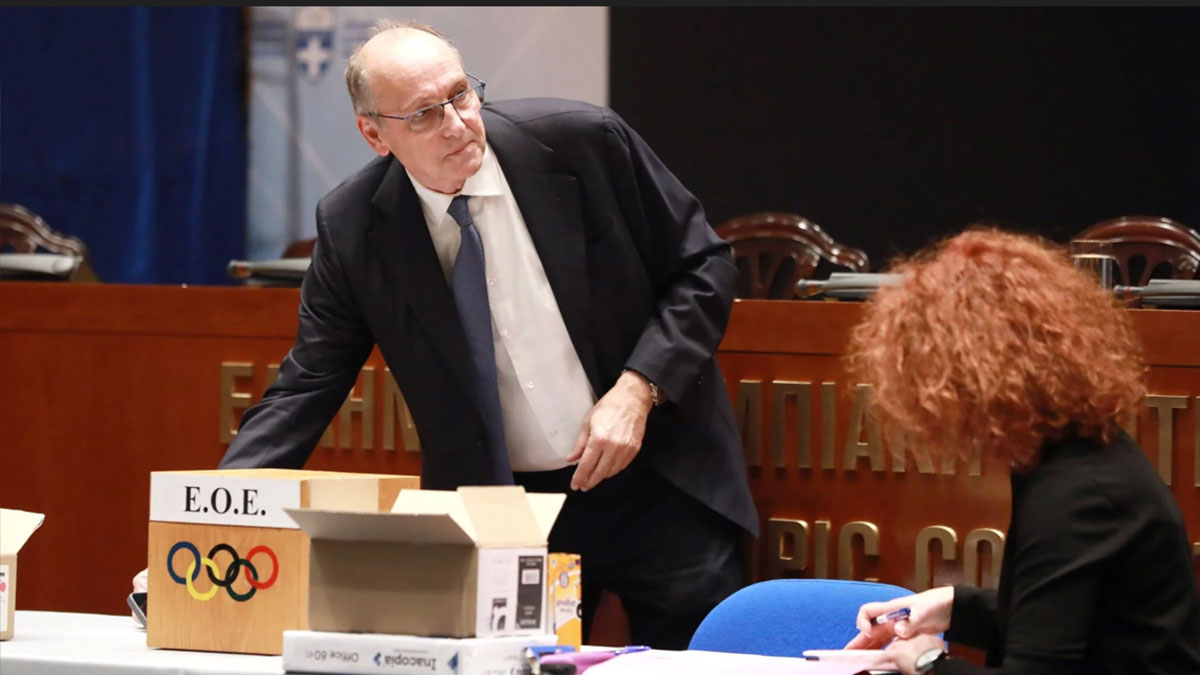 Αγίους μόνο στις προσευχές