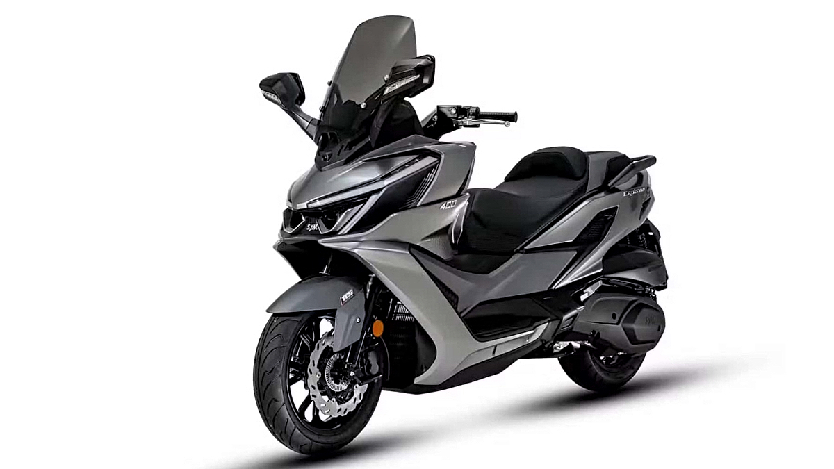 Το Cruisym 400 της SYM αποδεικνύει ότι τα μεγάλα σκούτερ υπερτερούν