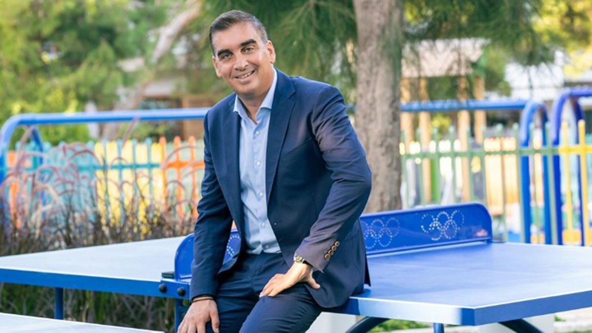 Χειροπέδες σε 45χρονο για διαδικτυακή επίθεση στον Δήμαρχο Ελληνικού-Αργυρούπολης