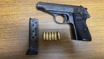 Συνελήφθη 20χρονος στο Χαϊδάρι που είχε στην κατοχή του πιστόλι