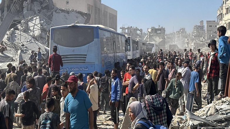 Γάζα: Ανοίγει το πέρασμα στη Ράφα μόνο για πρόσωπα