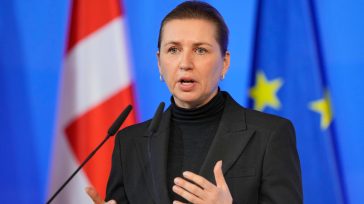 Γροιλανδία: Η πρωθυπουργός της Δανίας δηλώνει έτοιμη «να κάνει ό,τι μπορεί» για να επέλθει συμφωνία με τις ΗΠΑ