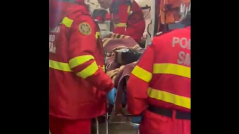 Βίντεο με οπαδό του ΠΑΟΚ να μεταφέρεται για νοσηλεία