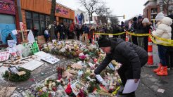 Πένθος και οργή στη Μινεάπολη