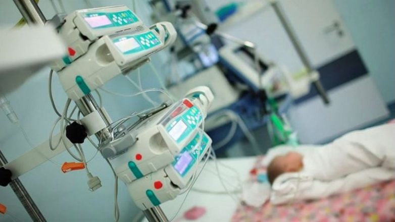 Θρίλερ με βρέφος που μεταφέρθηκε χωρίς τις αισθήσεις του στο Παίδων «Αγία Σοφία» Θρίλερ με βρέφος που μεταφέρθηκε χωρίς τις αισθήσεις του στο Παίδων «Αγία Σοφία»