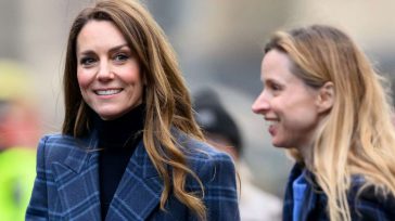 Kate Middleton: Ντύθηκε ασορτί με την προσωπική της βοηθό