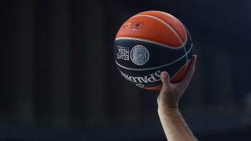 Μπάσκετ: Αναβλήθηκε το ματς Μύκονος-ΠΑΟΚ λόγω της τραγωδίας στη Ρουμανία