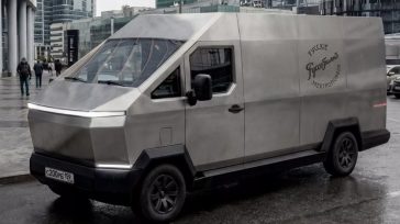 Cybertruck ο Elon; Cybervan οι Ρώσοι