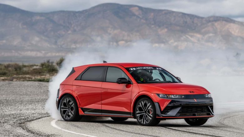 Για πρώτη φορά στην ιστορία της Ευρώπης, πουλήθηκαν περισσότερα ηλεκτρικά παρά βενζινοκίνητα Ι.Χ.