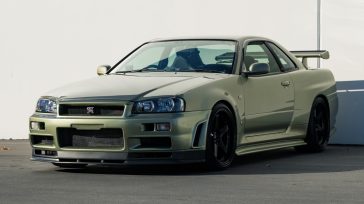 Αδιανόητο ποσό για άριστο Nissan Skyline R34 GT-R M-Spec Nur με 60.000χλμ.
