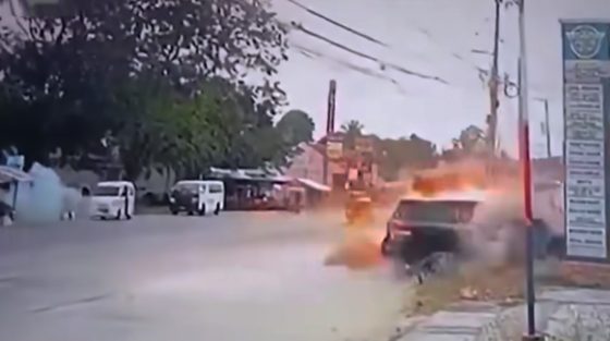 Toyota Land Cruiser σώζει δήμαρχο από επίθεση με ρουκέτα (Βίντεο)