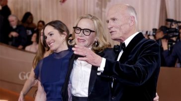 Ο Εντ Χάρις αποθεώνει τη σύζυγό του, Έιμι Μάντιγκαν για την υποψηφιότητά της για Όσκαρ