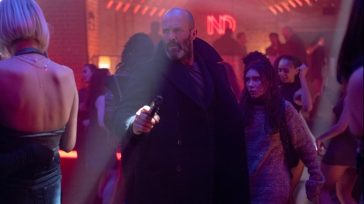 Ταινίες Πρώτης Προβολής: Το εκρηκτικό «Sirat» και «Το Καταφύγιο» του Τζέισον Στέιθαμ