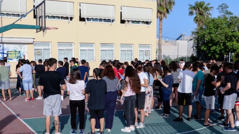 Υπ. Παιδείας: Δεν θα προσμετρώνται οι απουσίες λόγω γρίπης