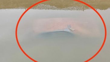 «Ξεπρόβαλε» αυτοκίνητο από το ρέμα Κόρμπι