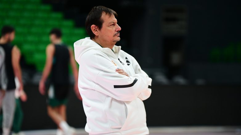 Αταμάν: «Συλλυπητήρια στην οικογένεια του ΠΑΟΚ» Αταμάν: «Συλλυπητήρια στην οικογένεια του ΠΑΟΚ»