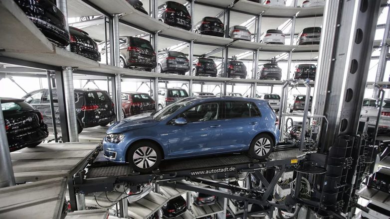 Η Γερμανία αντιμετωπίζει απροσδόκητες επιπτώσεις από τη ρήξη με τη Ρωσία Η Γερμανία αντιμετωπίζει απροσδόκητες επιπτώσεις από τη ρήξη με τη Ρωσία