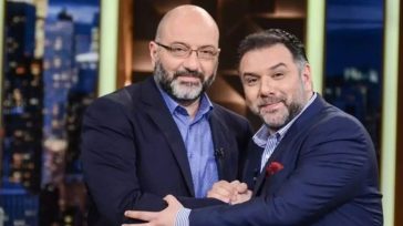 Σάκης Αρναούτογλου: Το συγκινητικό «αντίο» του μετεωρολόγου στην μητέρα του – Η επιθυμία της οικογένειας