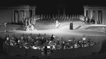 Τη Δευτέρα ανοίγει η προπώληση για τη «Μήδεια» στο Αρχαίο Θέατρο Επιδαύρου