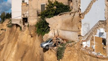 Σικελία: Μεγάλη κατολίσθηση στο Νισέμι λόγω του κυκλώνα «Χάρι»