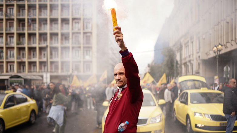 Ταξί: Νέα απεργία στις 3 και 4 Φλεβάρη Ταξί: Νέα απεργία στις 3 και 4 Φλεβάρη