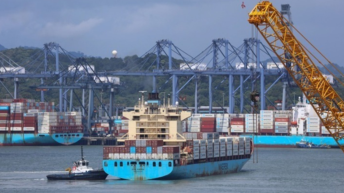 Παναμάς: Η Maersk θα αναλάβει προσωρινά τη διαχείριση δύο λιμανιών στην είσοδο της Διώρυγας