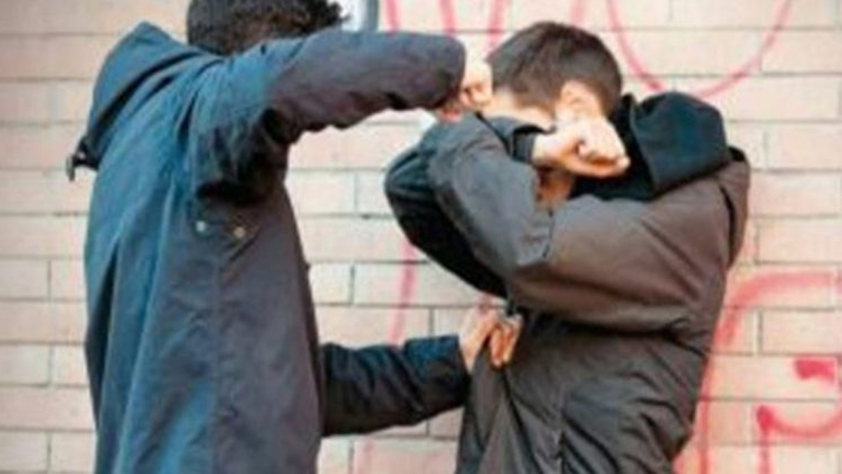 Σοβαρό περιστατικό βίας μεταξύ ανηλίκων έξω από Σχολείο στη Νεμέα