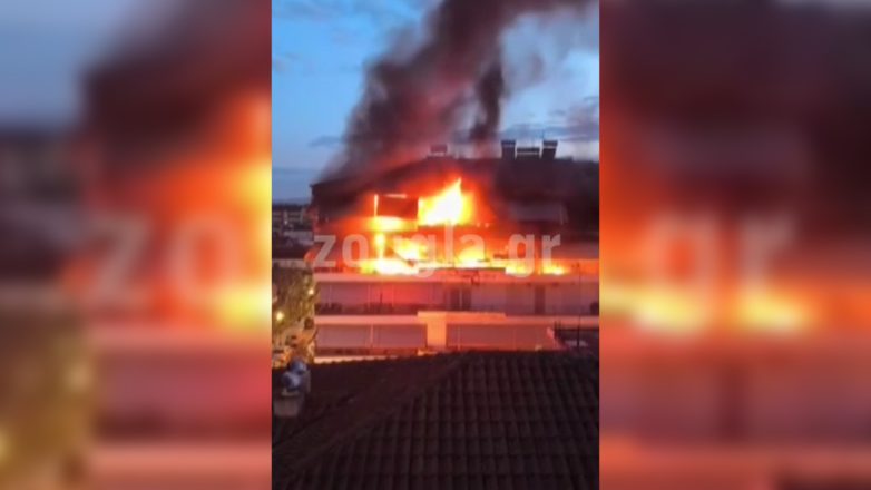 Φωτιά σε πολυκατοικία στην Αλεξάνδρεια Ημαθίας