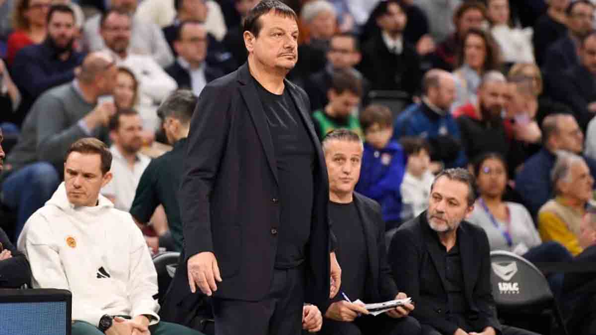 Αταμάν: «Κάποιοι παίκτες έπαιξαν με ντροπιαστικό τρόπο»