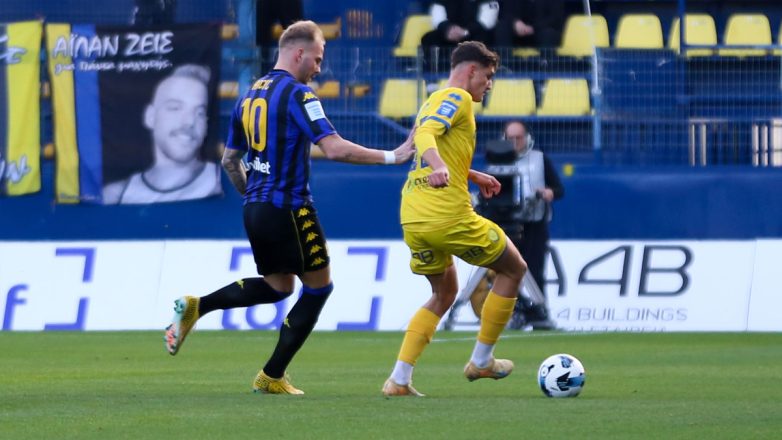 Παναιτωλικός – Άρης 0-0 (Δεύτερο ημίχρονο) Παναιτωλικός – Άρης 0-0 (Δεύτερο ημίχρονο)