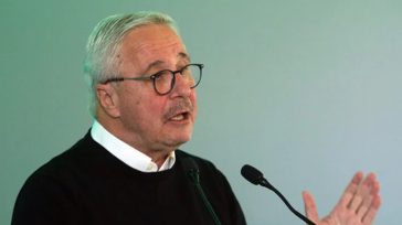 Μανιάτης: Με ενεργειακή απομόνωση κινδυνεύει η Κύπρος