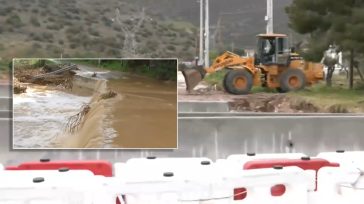 Κακοκαιρία: Υπερχείλισε ρέμα στα Σπάτα