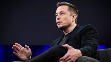 Η Ουκρανία ευχαριστεί τον Ίλον Μασκ για τη θωράκιση του Starlink από τους Ρώσους