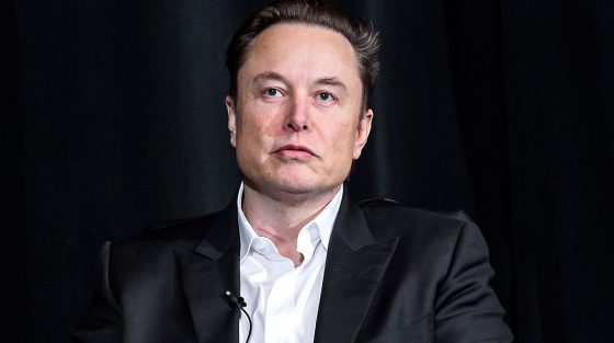 Σχέδιο για ένα εκατομμύριο δορυφόρους κατέθεσε η SpaceX του Έλον Μασκ