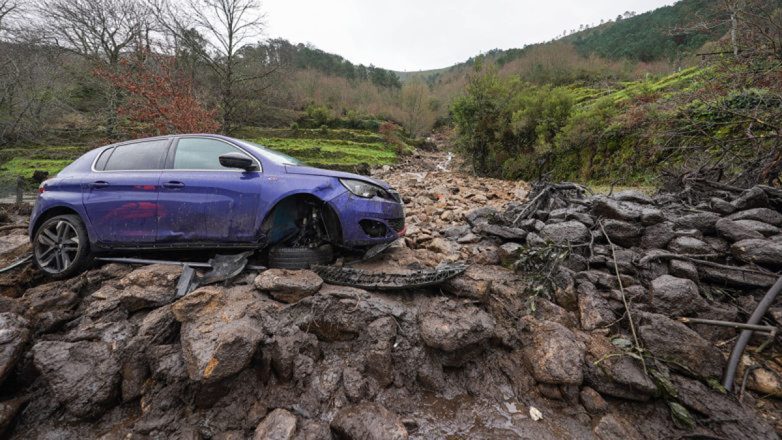 Σε κατάσταση συναγερμού η Πορτογαλία εν όψει νέων ισχυρών βροχοπτώσεων Σε κατάσταση συναγερμού η Πορτογαλία εν όψει νέων ισχυρών βροχοπτώσεων
