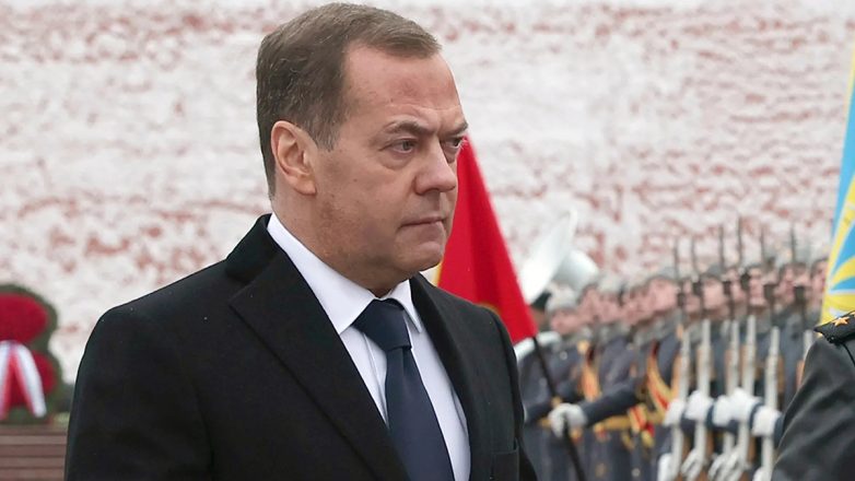 Μεντβέντεφ: «Θα κάνουμε χρήση πυρηνικών εάν διακυβεύεται το μέλλον της Ρωσίας»